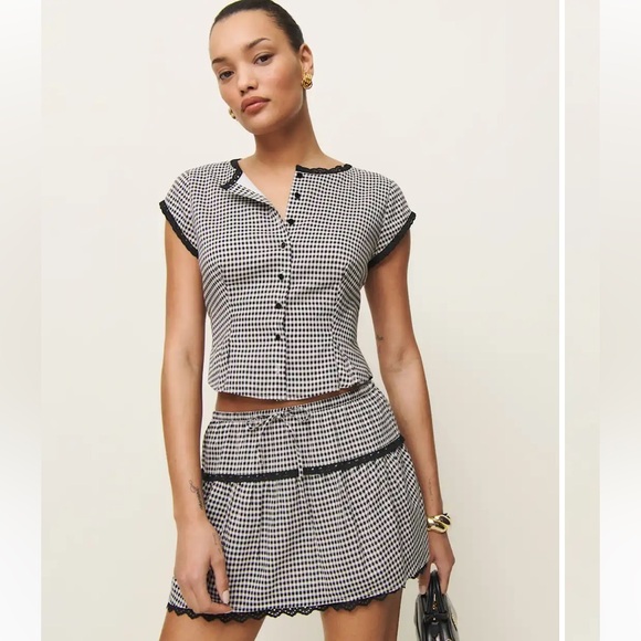 Reformation Valetta Two Piece Black - Size 12 SOLD OUT - Picture 4 of 4